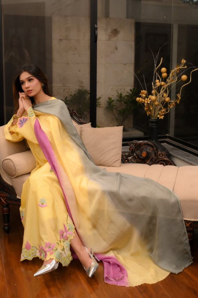 Butter Bloom Silk 3 Piece