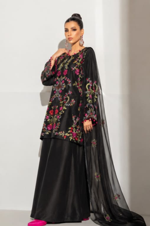 NOIR BLOOM — EMBROIDERED 3PC