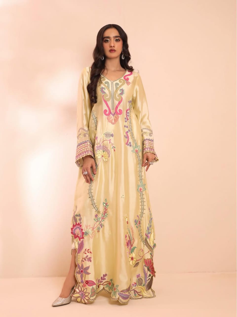 SUNLIT BLOOM — EMBROIDERED 3PC