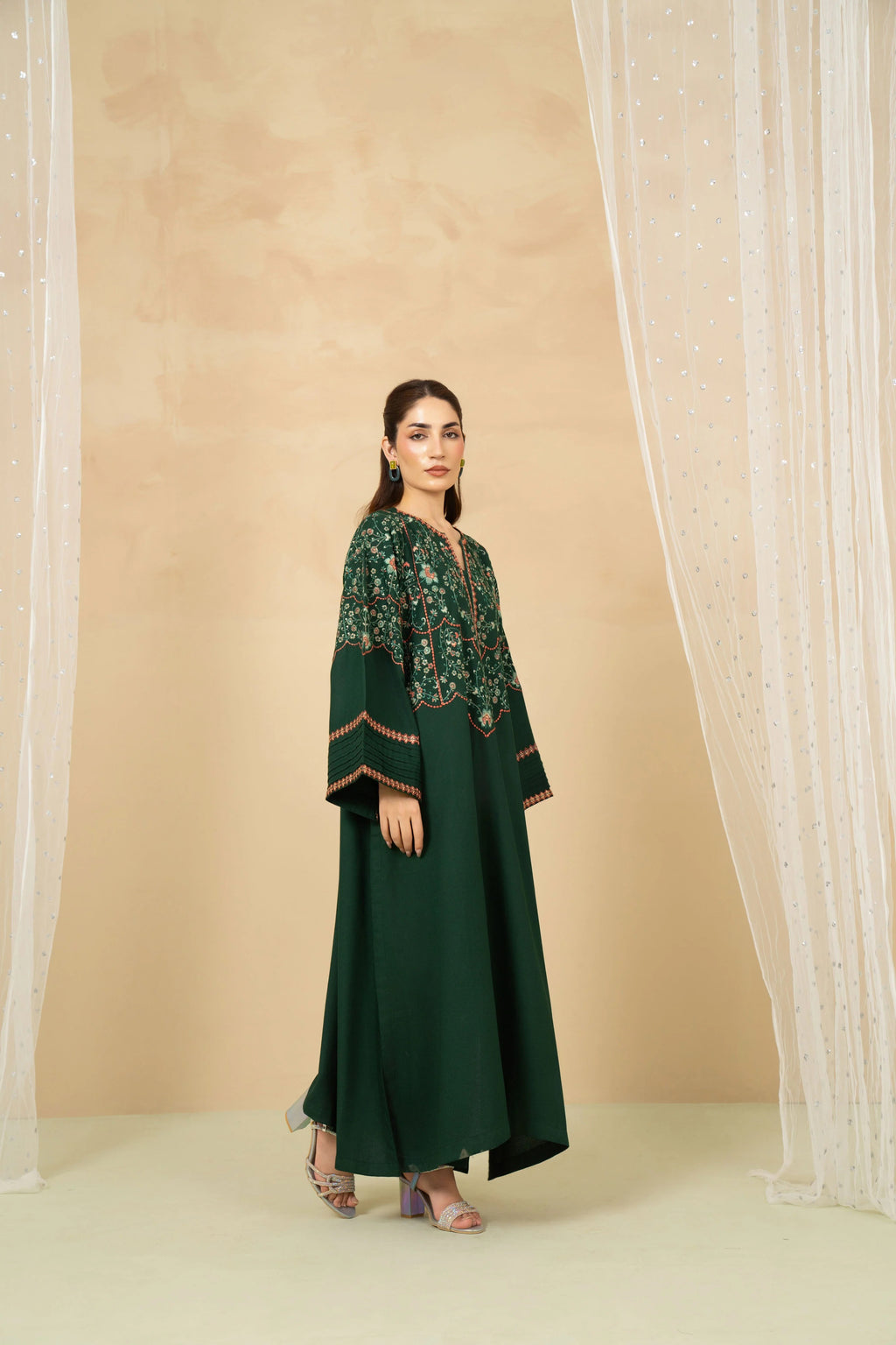 Emerald Dhanak 2PC