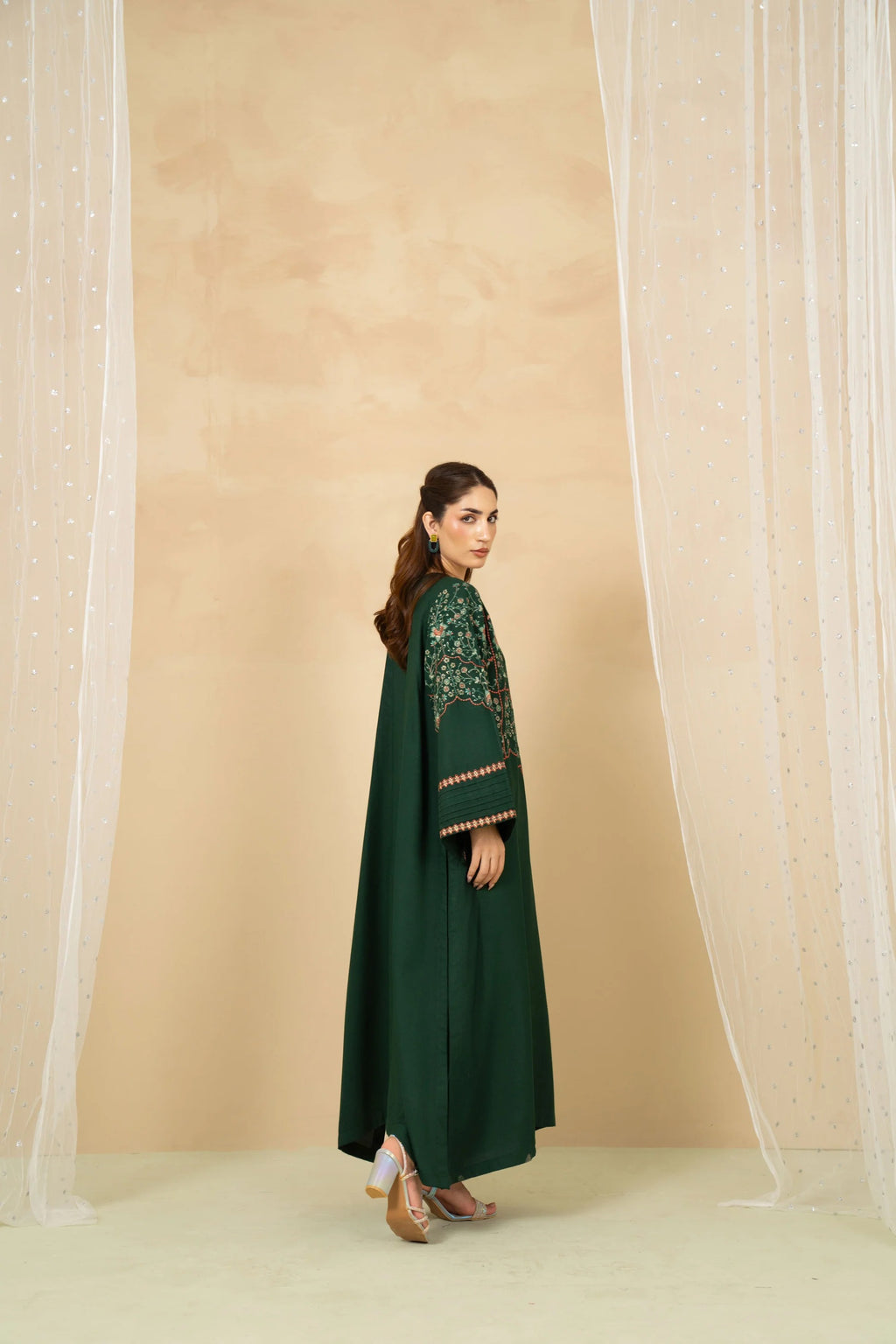 Emerald Dhanak 2PC