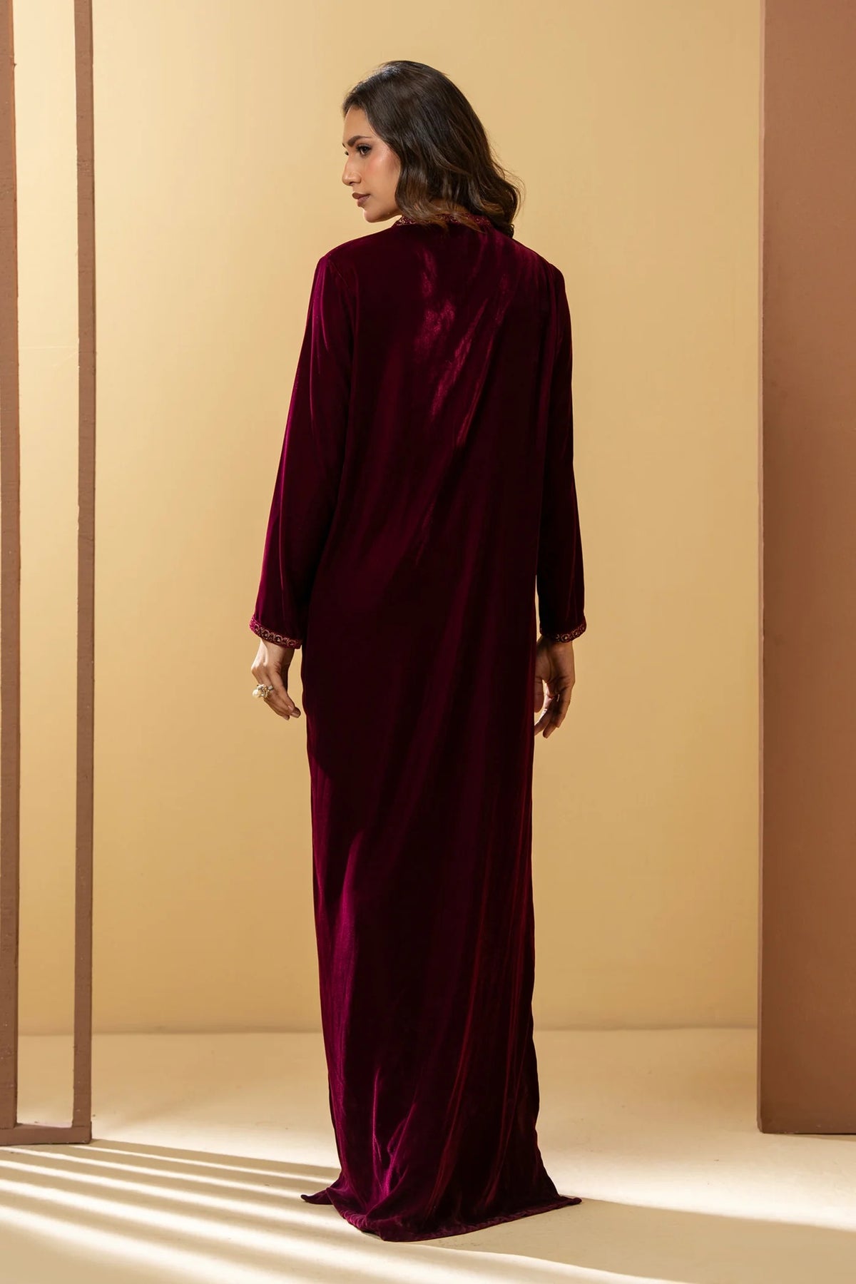Embroidered Velvet Stitched 1-Piece Kaftan