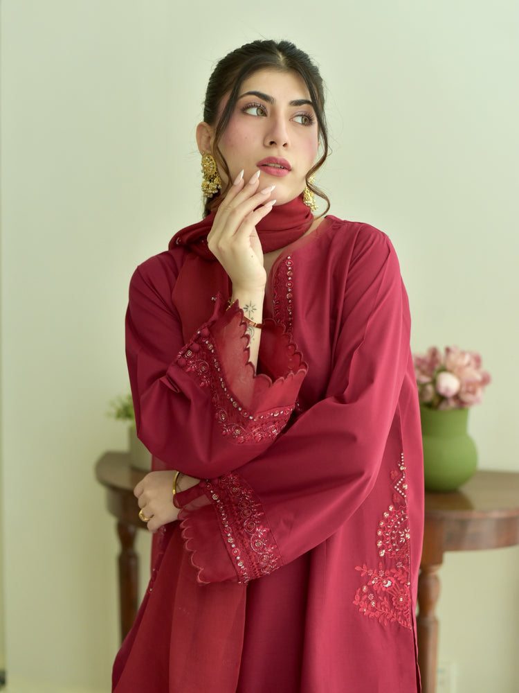 Crimson Noor 3 Piece