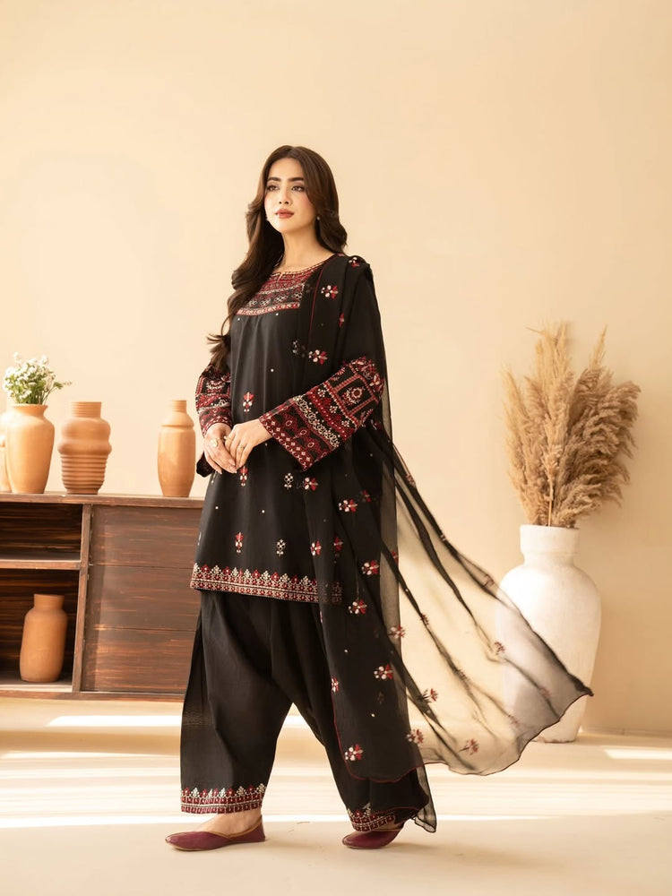 Noir Elegance 3 Piece