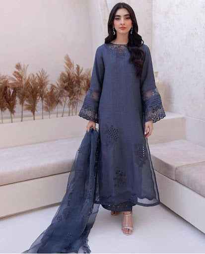 Elegant Grey Raw Silk Ensemble with Thread Embroidery