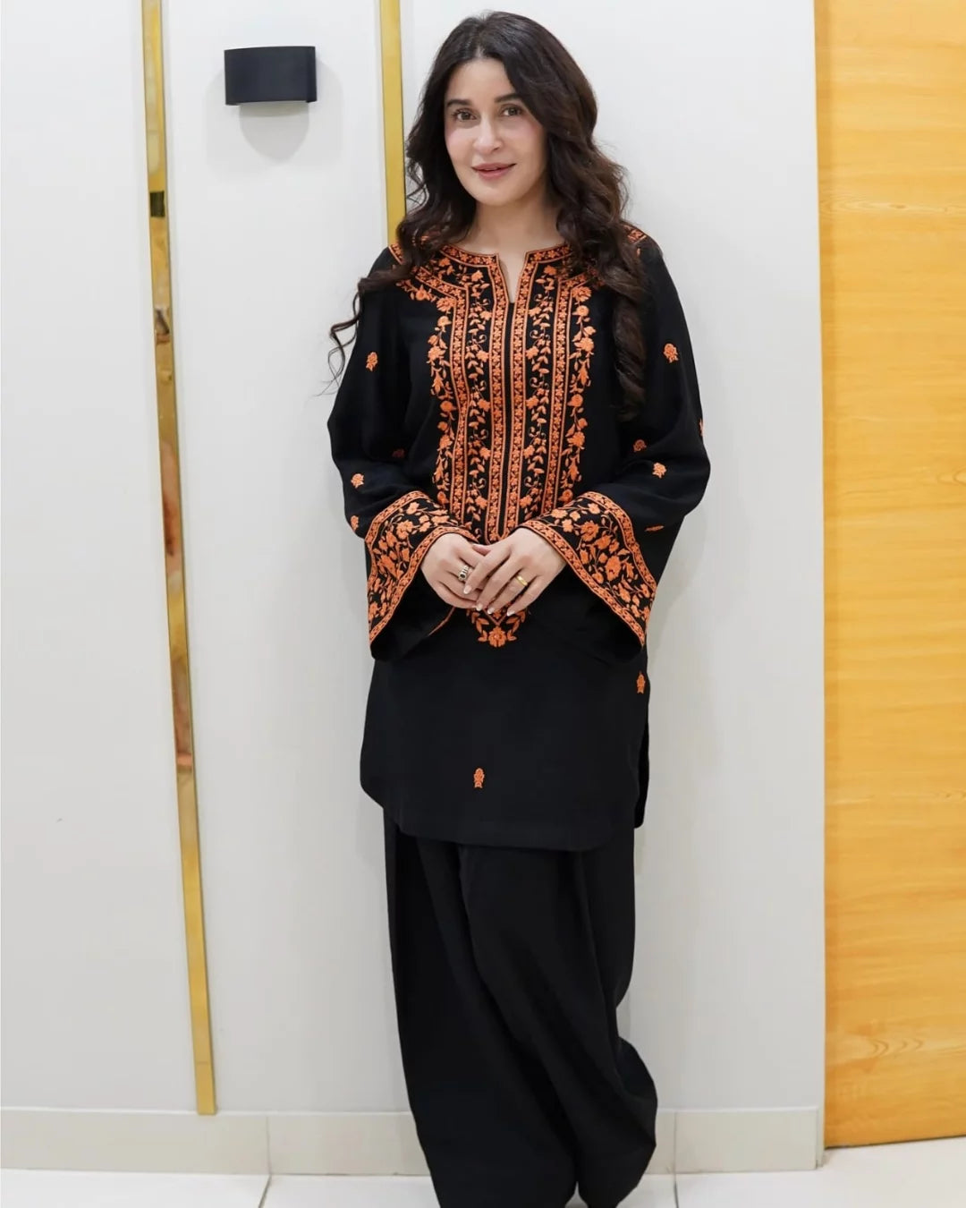 Black Farshi 2PC